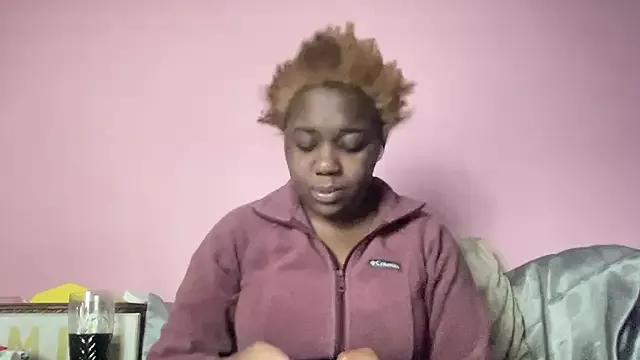 queenalliyahalecia from StripChat