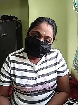 queendivya from StripChat is Freechat