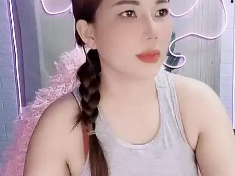 Queendy69xx from StripChat