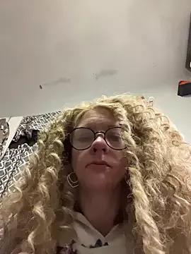 queenkelly1234 from StripChat