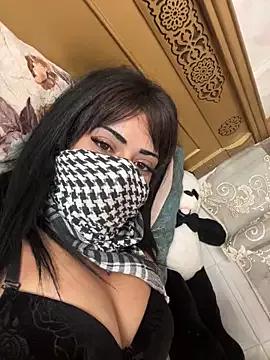 QueenLujaine from StripChat is Freechat