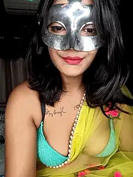 queenniharikaa from StripChat