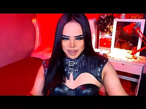 QUEENOFALLSLAVE from StripChat