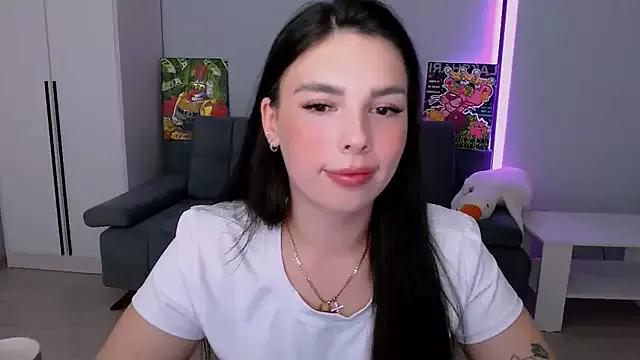 queenofthesense_ from StripChat