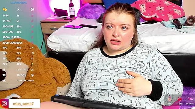 Queensamantha777 from StripChat