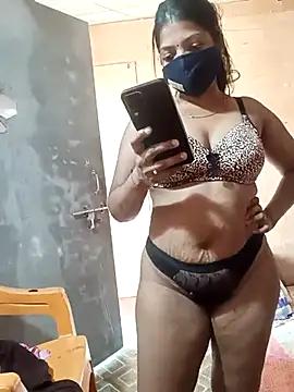 queensenorita from StripChat