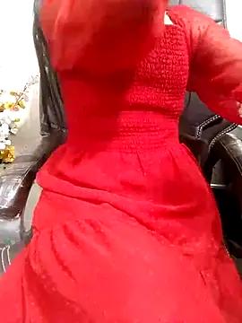 QueenSharmaa from StripChat