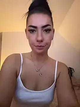 queenshirin69 from StripChat
