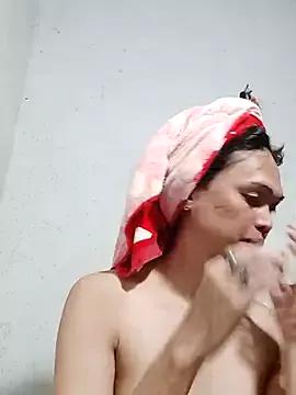 QueenSoreal from StripChat