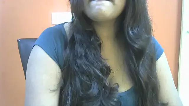 Queenxxx98 from StripChat