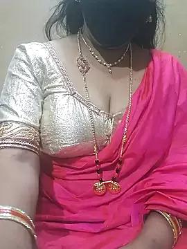 Raashi369 from StripChat
