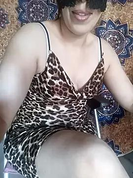 rababe33 from StripChat
