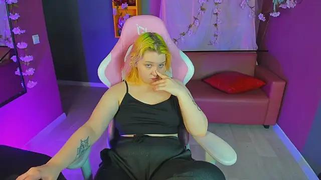 Rabbitcute_ from StripChat