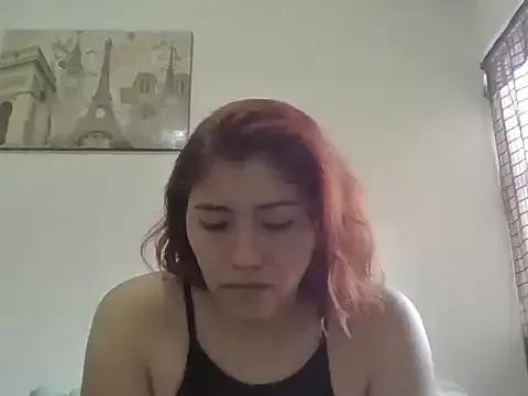 RACHELLE_27 on StripChat
