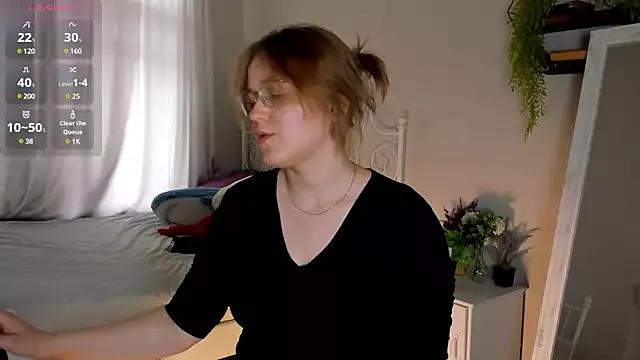Rada_Woods from StripChat