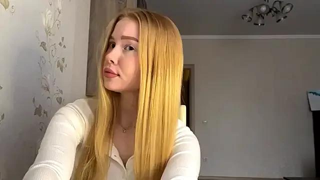 RaguelNicksons from StripChat is Freechat
