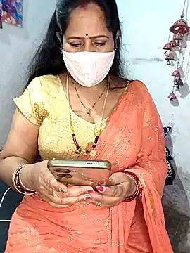 Photos of Rani_Darling_99 from StripChat is Freechat