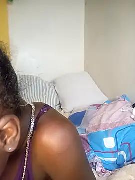 Ranny18l from StripChat