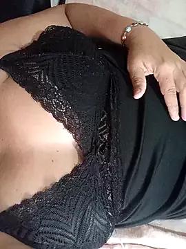 Ravena2290 from StripChat is Freechat
