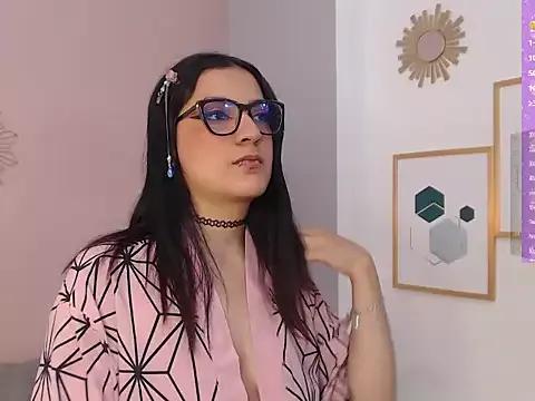 RavenMistyque05 from StripChat is Freechat