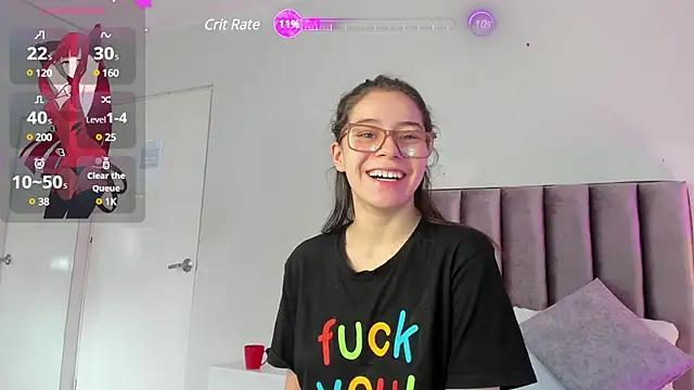 Ravenn_Moon_ from StripChat is Freechat
