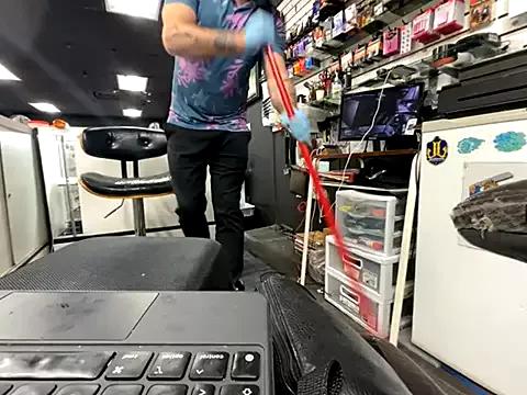 RawRyder8 from StripChat