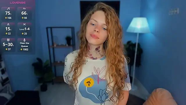 RayaNenlia from StripChat