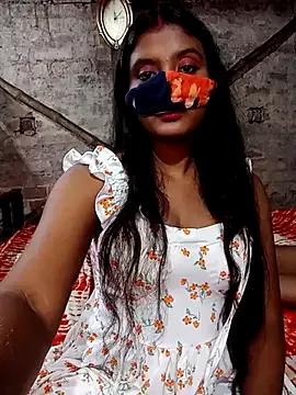 RAYI_Queen_4 from StripChat is Freechat