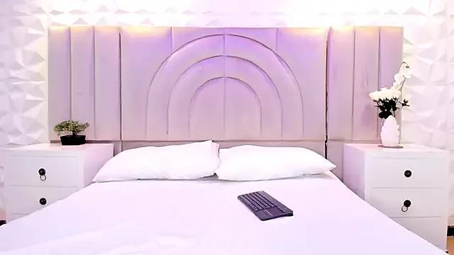 rebeca_brown_ from StripChat