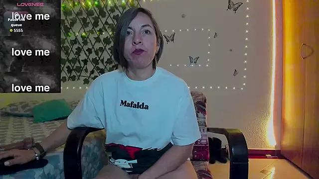 rebecca09_sexy from StripChat