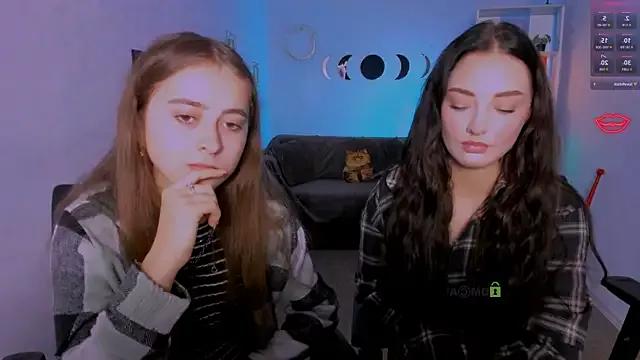 rebecca_smile from StripChat