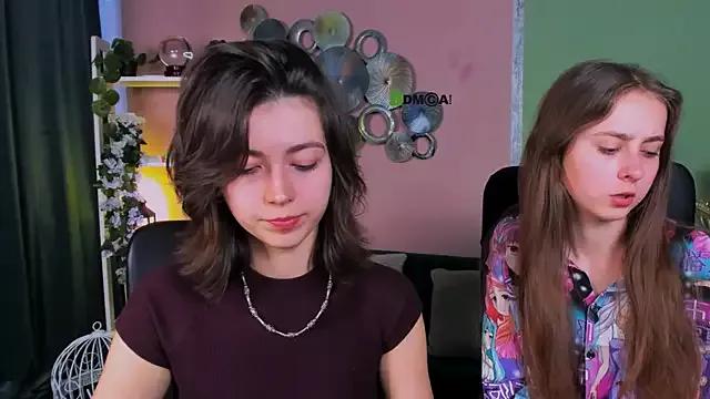 rebecca_smile from StripChat