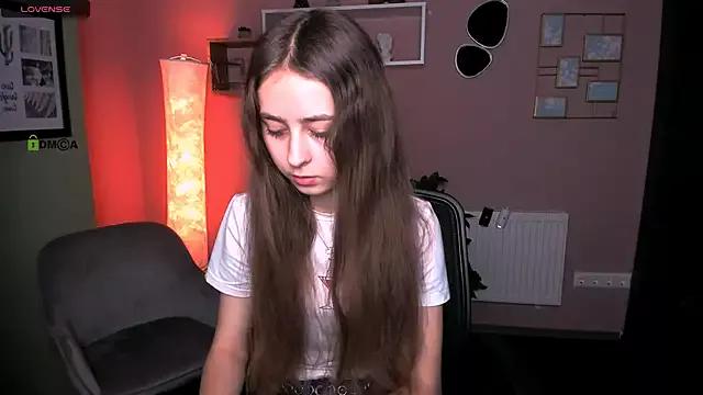 rebecca_smile from StripChat