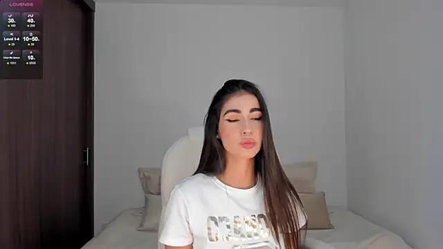 RebeccaBaxter from StripChat