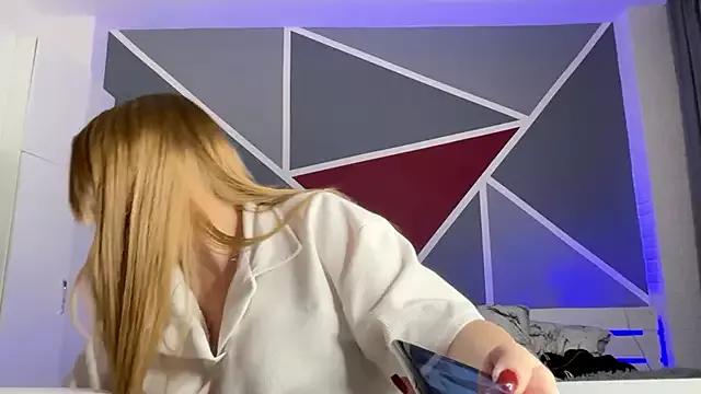 RebeccaEglitis from StripChat is Freechat