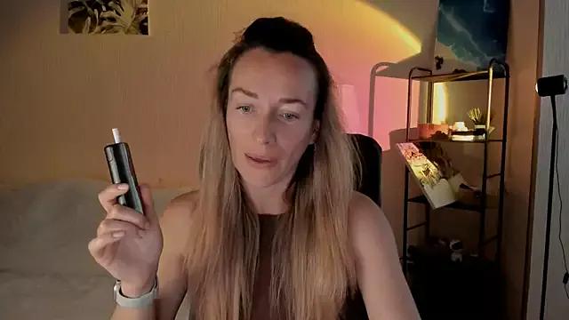 RebeccaMartinez from StripChat