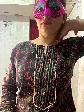 Red_Queen_11 from StripChat is Freechat