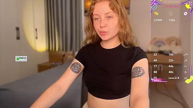 RedFires from StripChat is Freechat