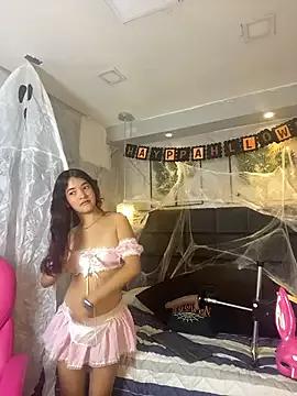 redgirlsweet from StripChat is Freechat