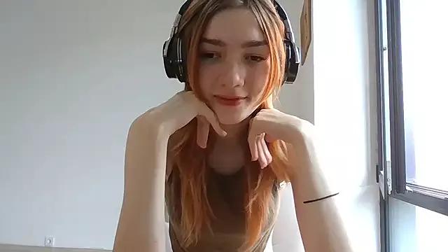 RedheadMisty webcams show profile image 