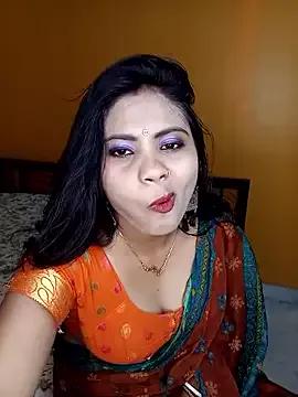 Photos of RedQQueen from StripChat is Freechat