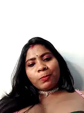 RedQQueen from StripChat is Freechat