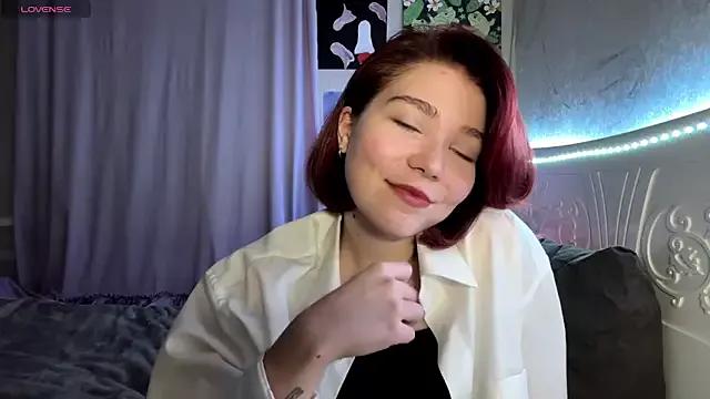 Photos of ReginaVbiles from StripChat is Freechat