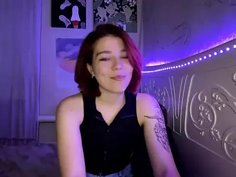 ReginaVbiles from StripChat is Freechat