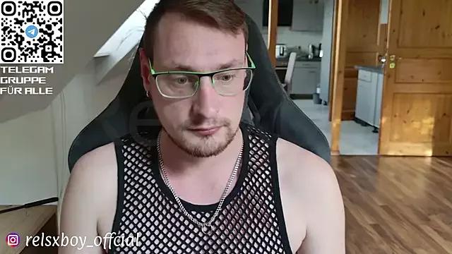 Photos of Relsxboy from StripChat is Freechat