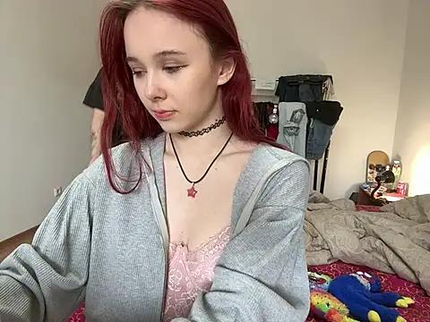 Remmy_Foxx_ from StripChat