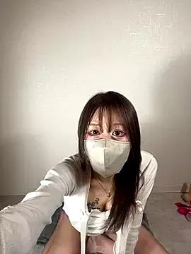 Remuchan_v webcams show profile image 