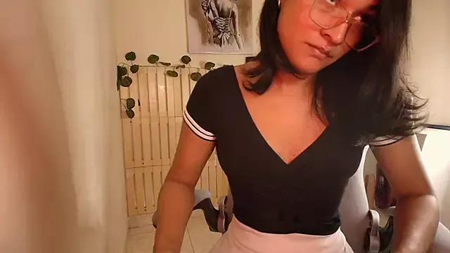 Renacatrina webcams show profile image 