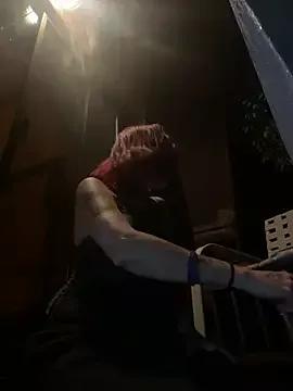 renegade_vyxxen from StripChat
