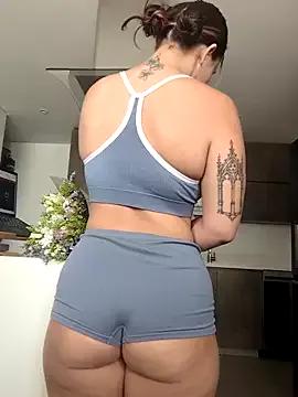 RenEnvy from StripChat is Freechat